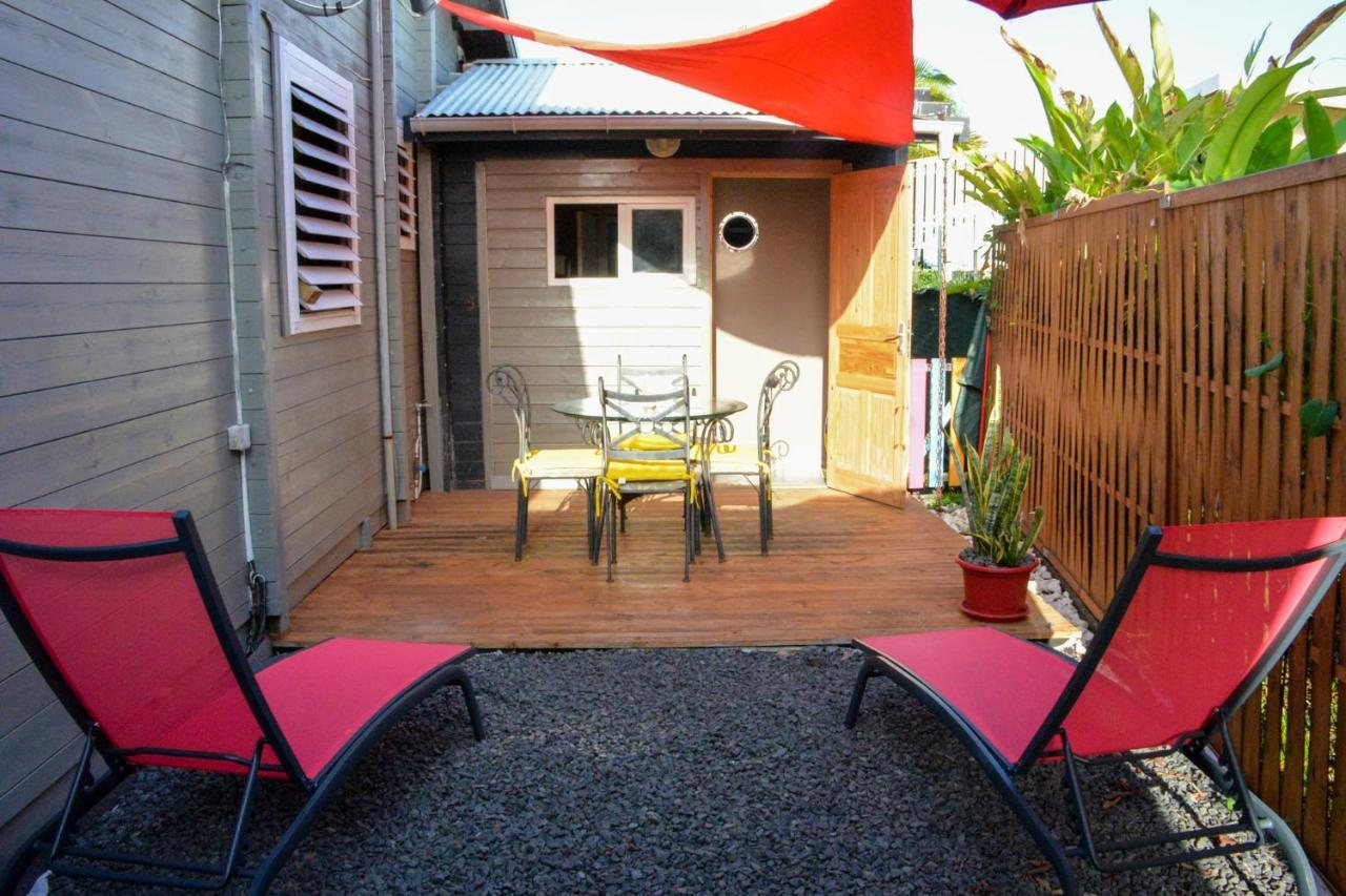 Bungalow La Perle - Jacuzzi - Piscine Saint-Francois  Εξωτερικό φωτογραφία