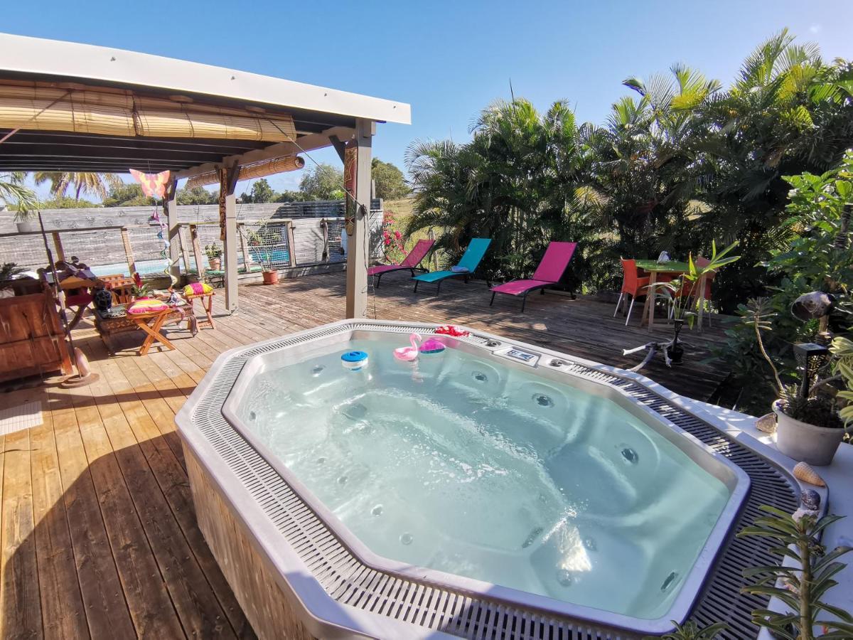 Bungalow La Perle - Jacuzzi - Piscine Saint-Francois  Εξωτερικό φωτογραφία