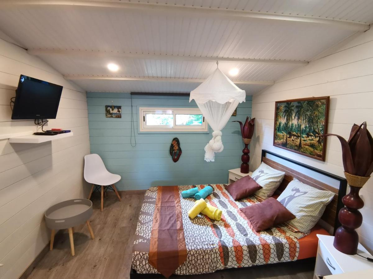 Bungalow La Perle - Jacuzzi - Piscine Saint-Francois  Εξωτερικό φωτογραφία