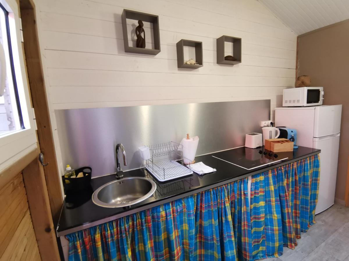 Bungalow La Perle - Jacuzzi - Piscine Saint-Francois  Εξωτερικό φωτογραφία